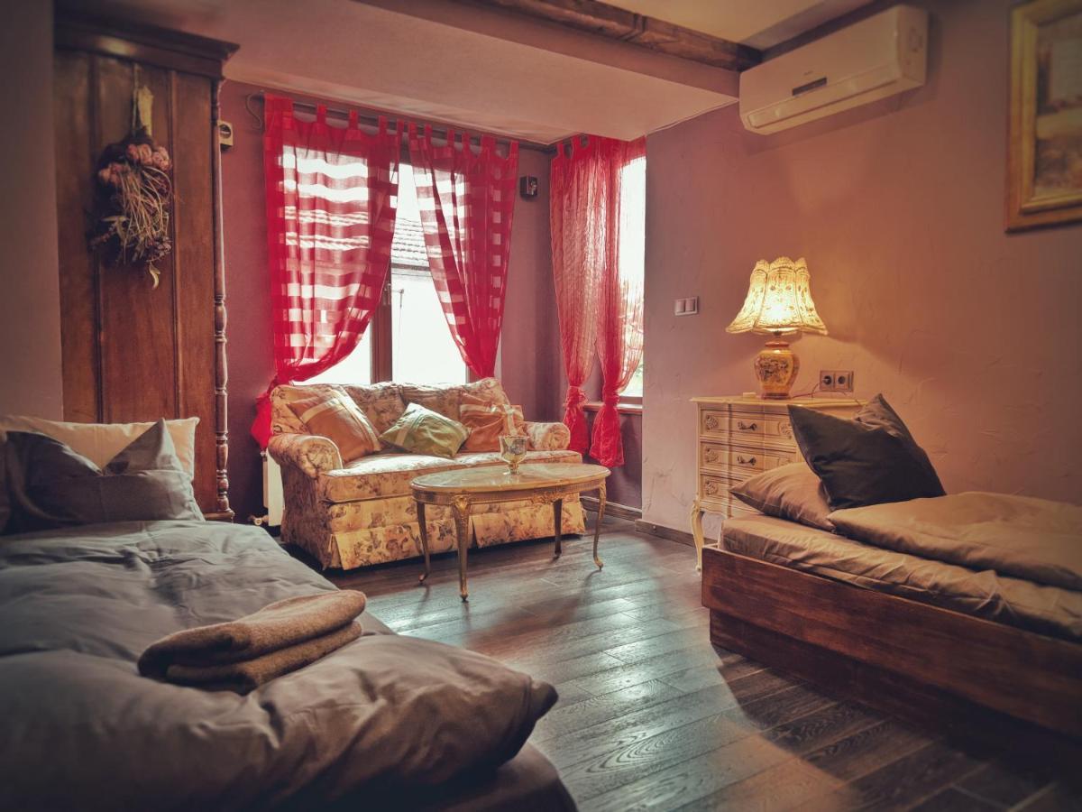 Тhe Bohemian Lodge-Entire House With Sauna Veliko Tarnovo Exterior foto