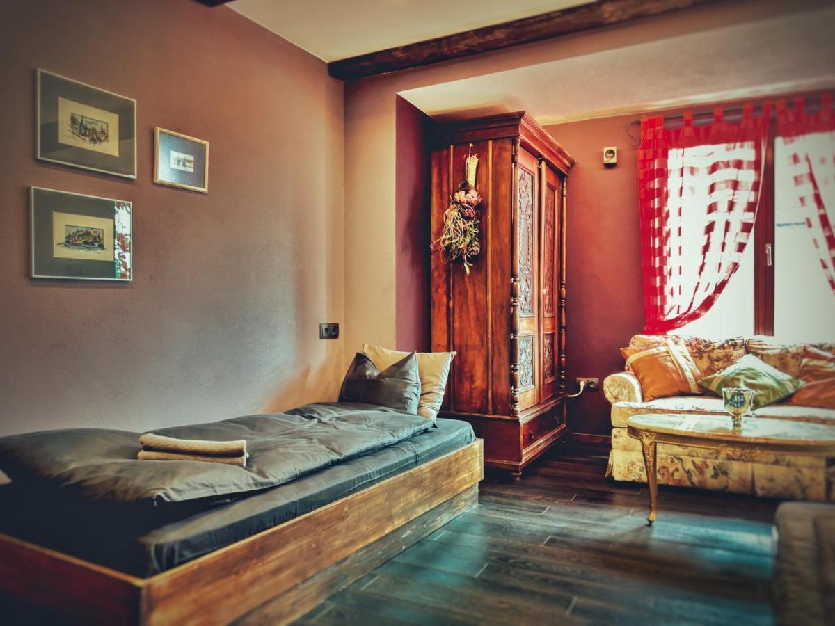 Тhe Bohemian Lodge-Entire House With Sauna Veliko Tarnovo Exterior foto