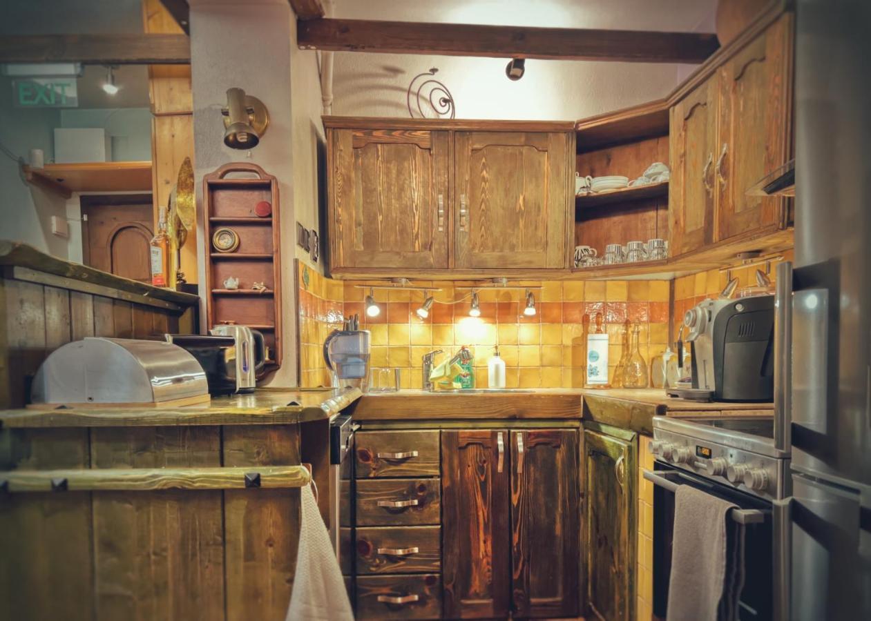 Тhe Bohemian Lodge-Entire House With Sauna Veliko Tarnovo Exterior foto