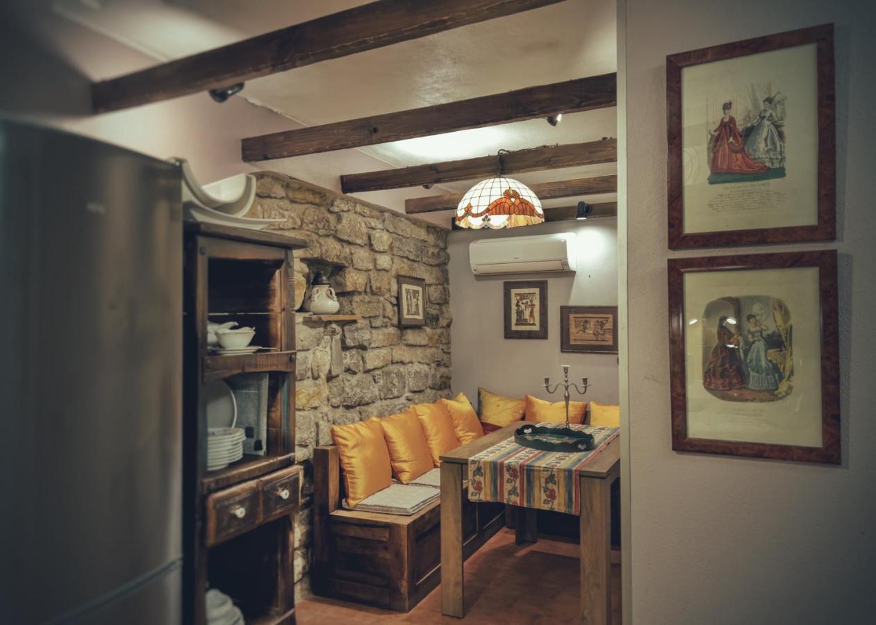 Тhe Bohemian Lodge-Entire House With Sauna Veliko Tarnovo Exterior foto
