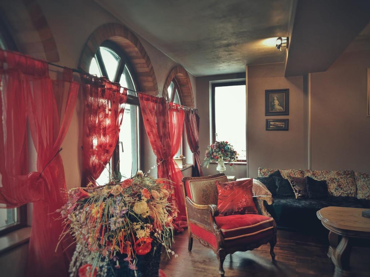 Тhe Bohemian Lodge-Entire House With Sauna Veliko Tarnovo Exterior foto